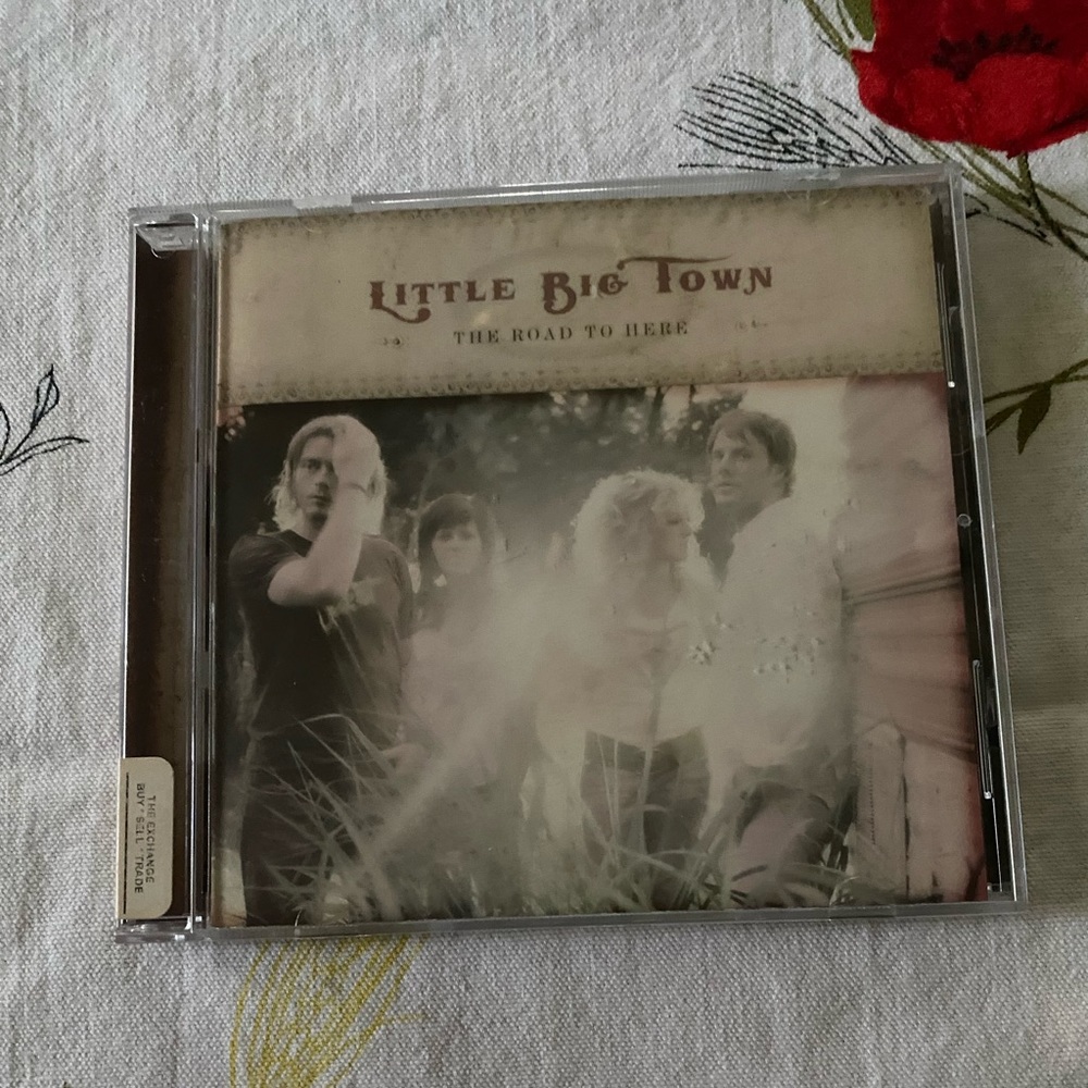 Little Big Town🏷7/$10🔥